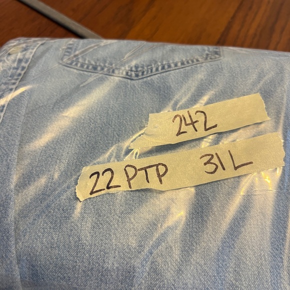 Vintage Gap Denim Button Up Shirt - Picture 8 of 8